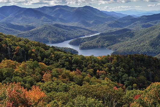 Stay in the Great Smoky Mountains | Smoky Mountains of NC