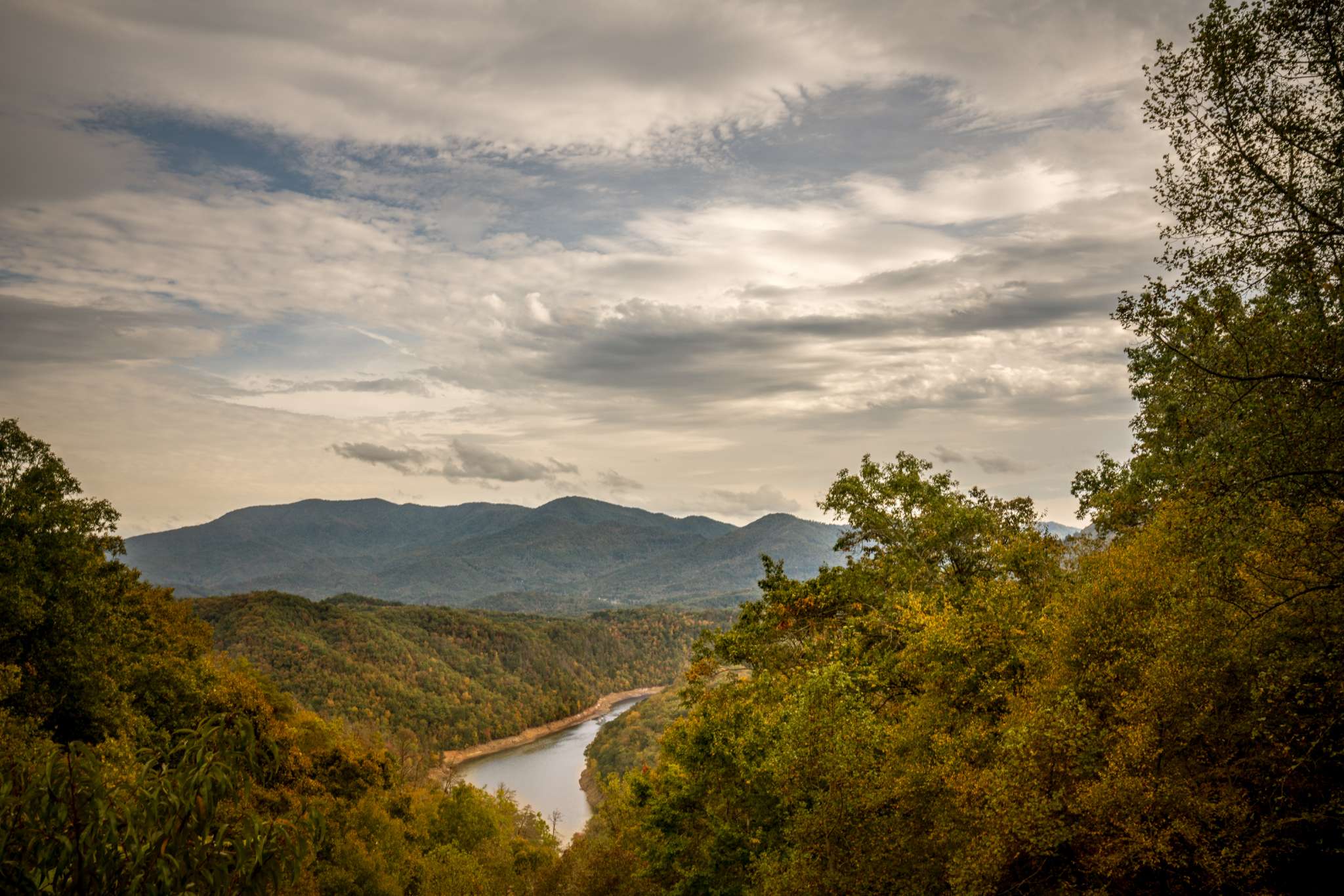 【FAR EASTERN ENTHUSIAST】THE GREAT SMOKY Drive the Smoky Mountain Scenic Byway - Visit Smokies